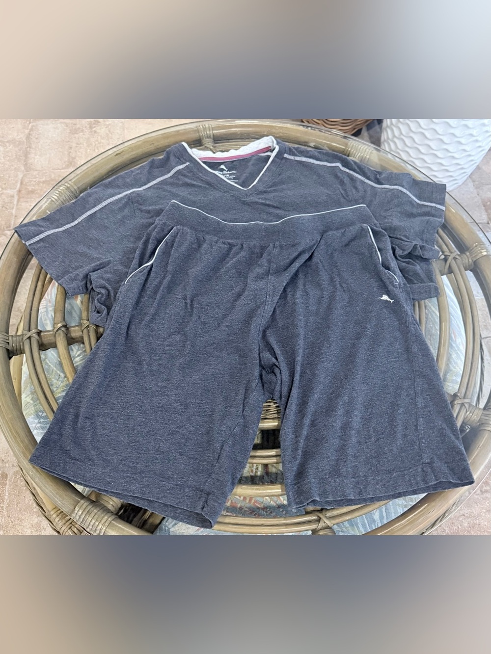 Tommy Bahama XL Dark Gray matching Tee and lounge shorts